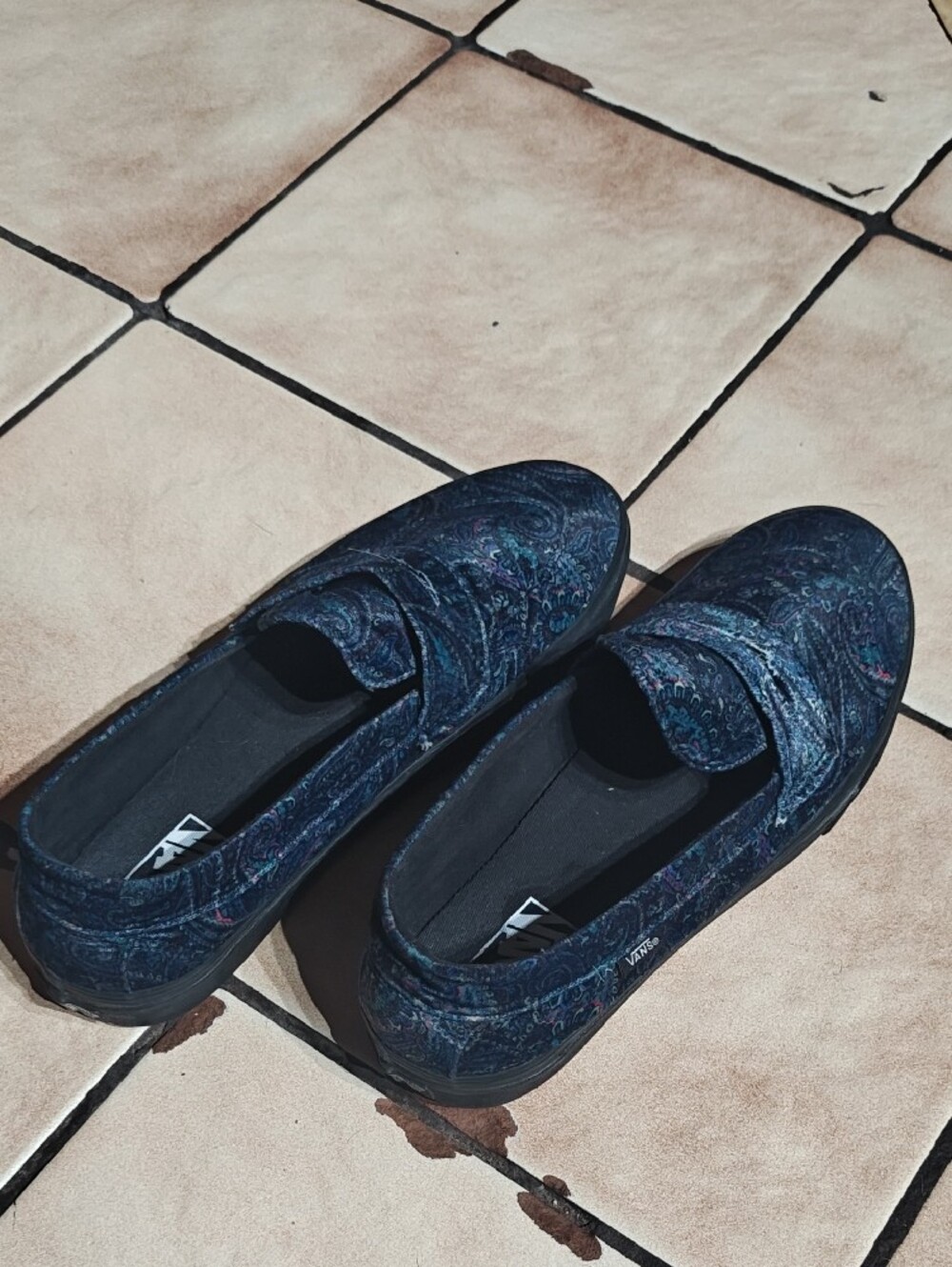 Vans Men’s Navy Paisley Slip-On Loafers - Picture 2 of 7